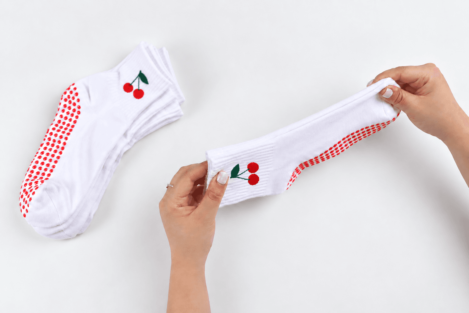 Grip sock quality control inspection