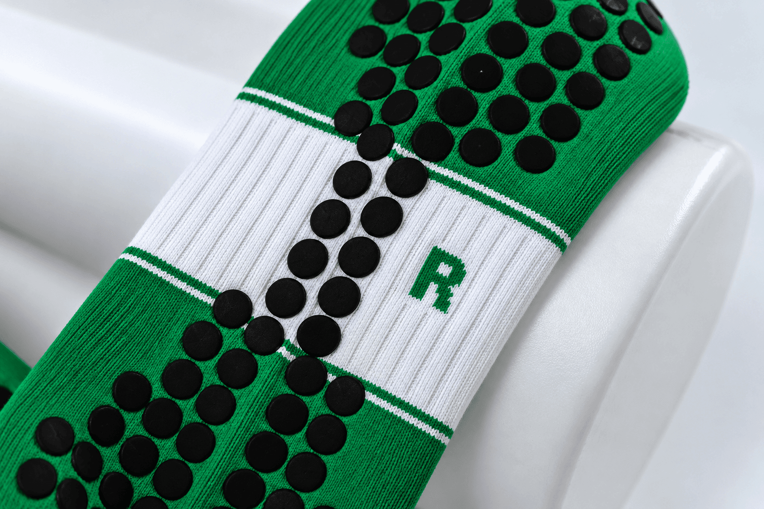 Different silicone grip coverage patterns for wholesale grip socks